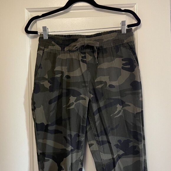 RD Style Women's Camo Joggers Size Small - Picture 2 of 6